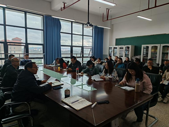 基础教学部教学质量分析会.png 基础教学部教学质量分析会.png