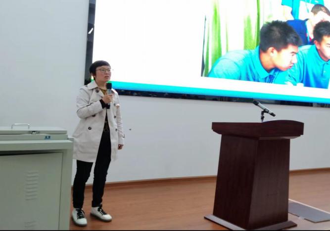 拓展专业知识 弘扬工匠精神知识讲座381.png 拓展专业知识 弘扬工匠精神知识讲座381.png