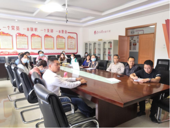 (新闻稿)公路学院组织全院教职工召开庆祝第38个教师节座谈会(1)381.png (新闻稿)公路学院组织全院教职工召开庆祝第38个教师节座谈会(1)381.png